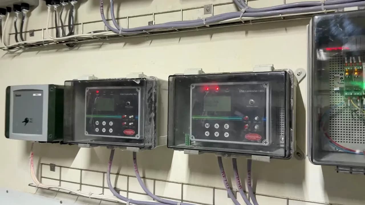 Контроллеры и электрощиты секции